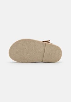 Friboo Disney Mickey And Friends Closed Sandals - Sandalen - Cognac 12 Friboo Disney Mickey And Friends Closed Sandals - Sandalen - Cognac -Friboo 7652afc364fd41a09e5966990151b4c5