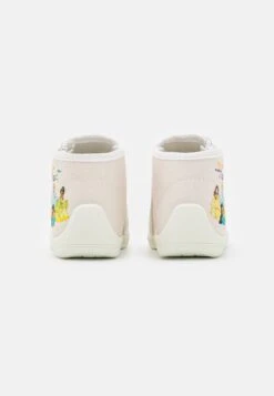 Friboo Disney Princess - Pantoffels - Pink -Friboo 8873b6f7763841de8f79ad20ded559b3