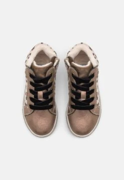 Friboo Sneakers Hoog - Bronze 11 Friboo Sneakers Hoog - Bronze -Friboo e513635350d64f4d999411b7c9d4cfee